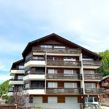 Bright Close To Center Grächen