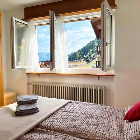 Bright Close To Center Апартаменты *